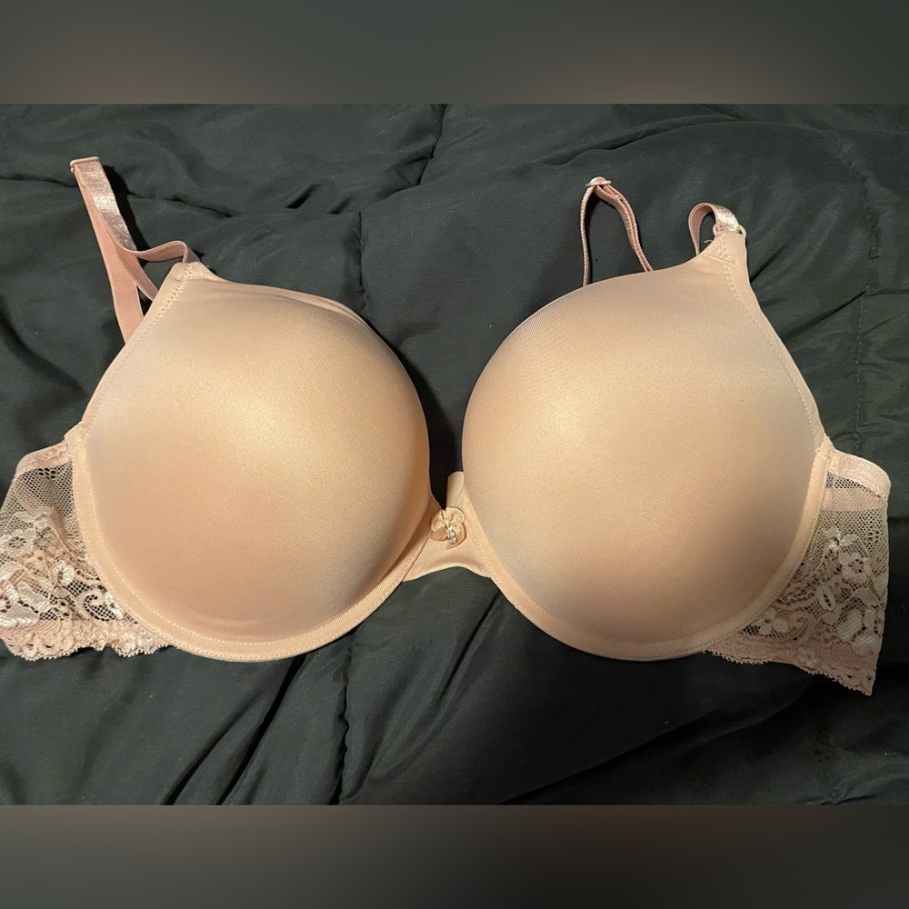 Smart & Sexy Women's Maximum Cleavage Underwire Push Up Bra - 42C